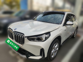 宝马iX1 2023款 eDrive25L X设计套装