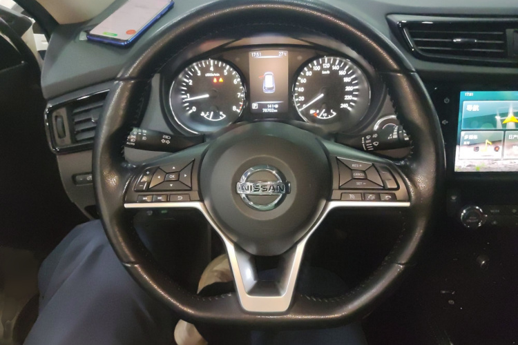 日产 奇骏 2020款 2.0L XL Premium CVT 2WD智联尊享版局部细节13
