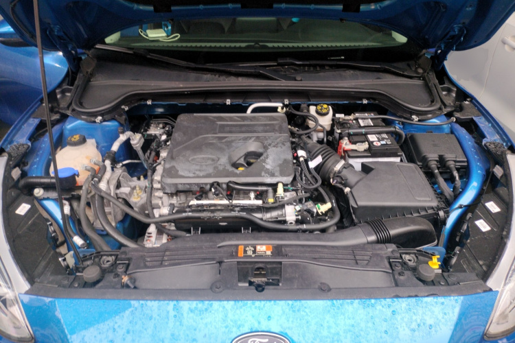 福特 福克斯 2020款 三厢 EcoBoost 180 自动锋潮型机舱底盘24