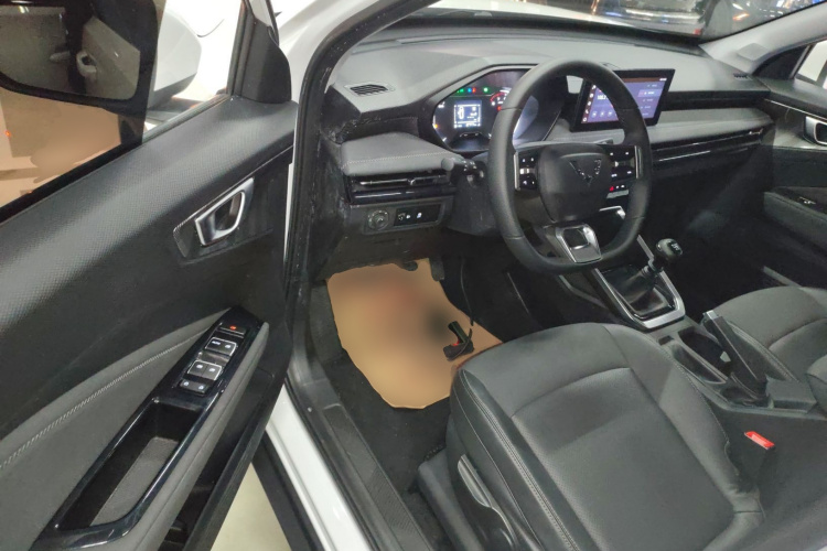 五菱汽车 五菱星驰 2022款 1.5L 手动自在型中控内饰7003