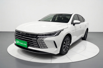 比亚迪 驱逐舰05 2024款 荣耀版 DM-i 55KM 豪华型