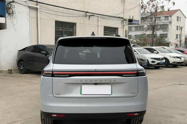 零跑汽车 零跑C16 2026款 纯电 630激光雷达智尊版 5座车身外观6005