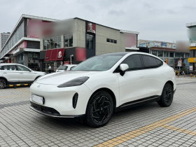 昊铂HT 2023款 670 后驱特高压版