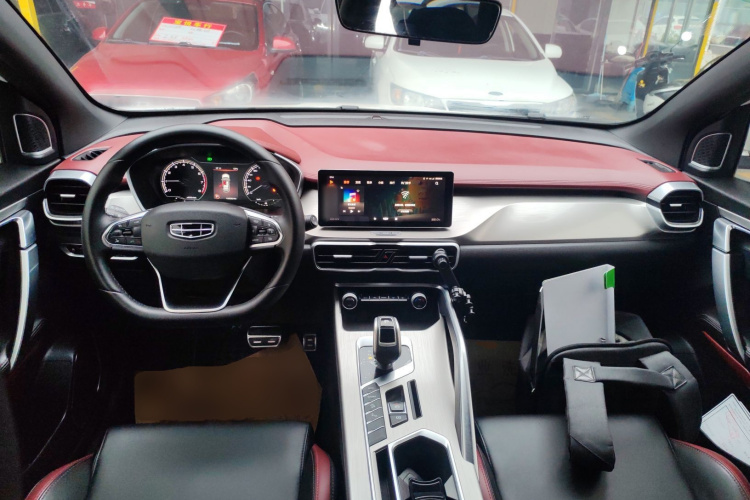 吉利汽车 缤越 2020款 PRO 260T DCT骑士中控内饰12