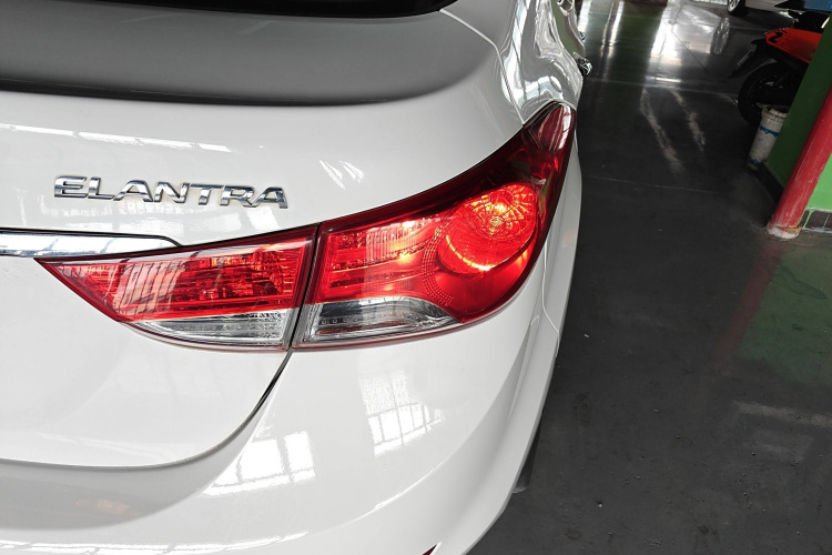 现代 朗动 2015款 1.6L 自动领先型车身外观6006