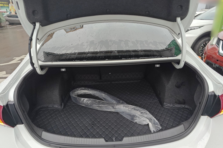 雪佛兰 迈锐宝XL 2021款 535T 自动锐动版机舱底盘23