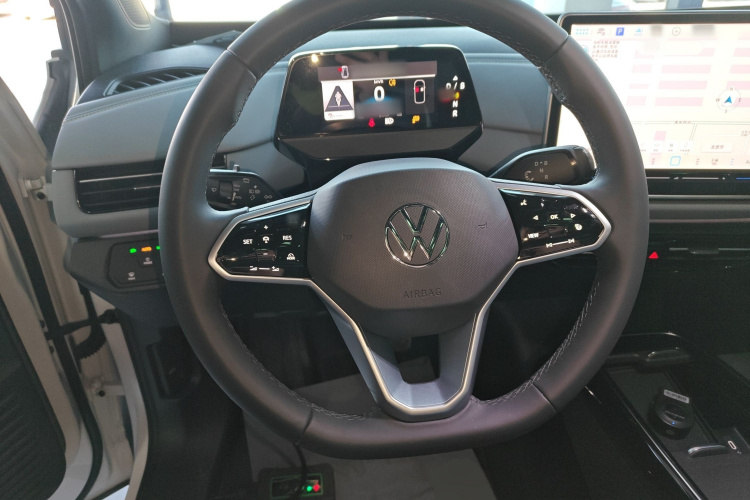 大众 ID.4 X 2025款 聪明款 纯净智享版中控内饰13