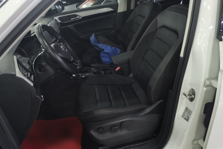 大众 探岳 2019款 330TSI 两驱豪华型 国VI中控内饰19