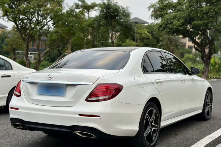 奔驰E级(进口) 2020款 改款 E 260 运动版车身外观6009