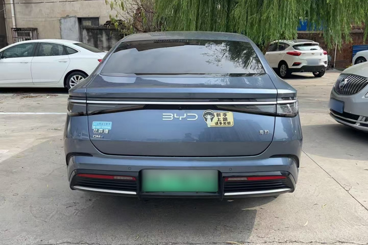 比亚迪 海豹 2024款 荣耀版 DM-i 1.5L 121km 豪华型车身外观6004