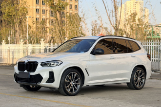 宝马X3 2023款 改款 xDrive30i 领先型 M曜夜套装