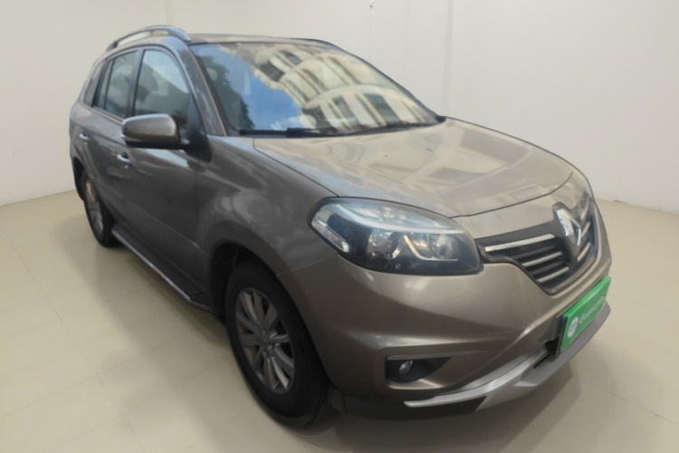 雷诺 科雷傲(进口) 2014款 改款 2.0L 两驱标准版车身外观3