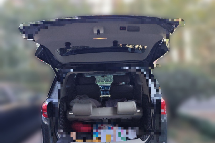 别克GL8 2018款 ES 28T 舒适型 国VI中控内饰23