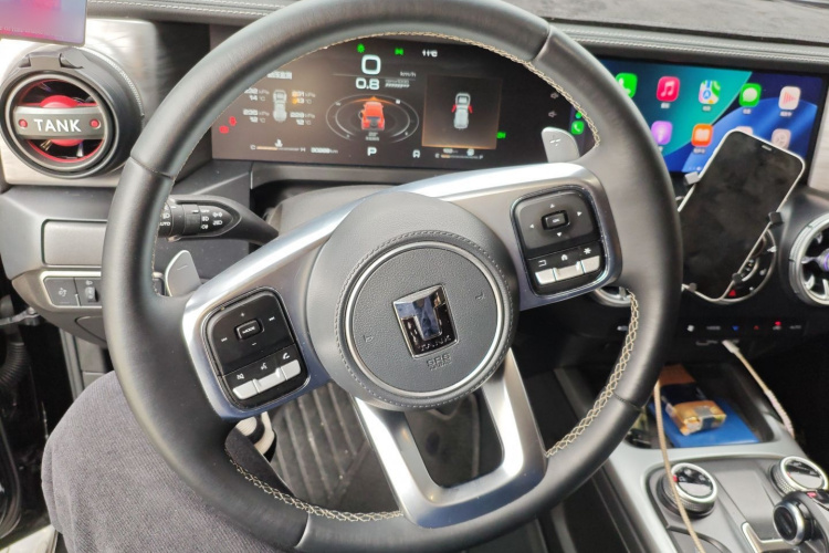 坦克300 2024款 2.0T 征服者中控内饰13