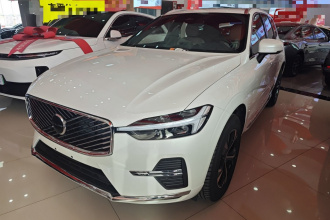 沃尔沃XC60 2026款 B5 四驱智逸豪华版