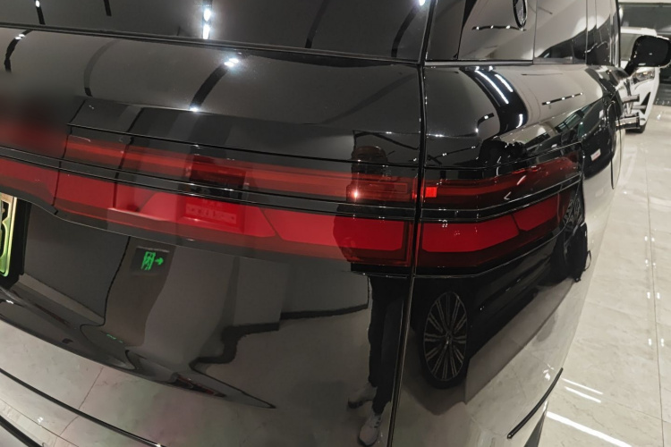 腾势N9 2025款 旗舰型车身外观6004