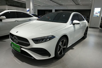 奔驰A级 2025款 A 200 L 时尚型