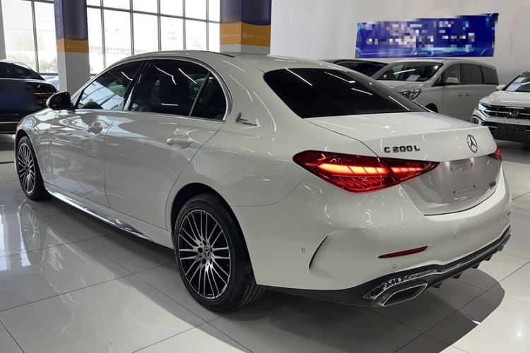 奔驰C级 2023款 C 200 L 运动版车身外观6005