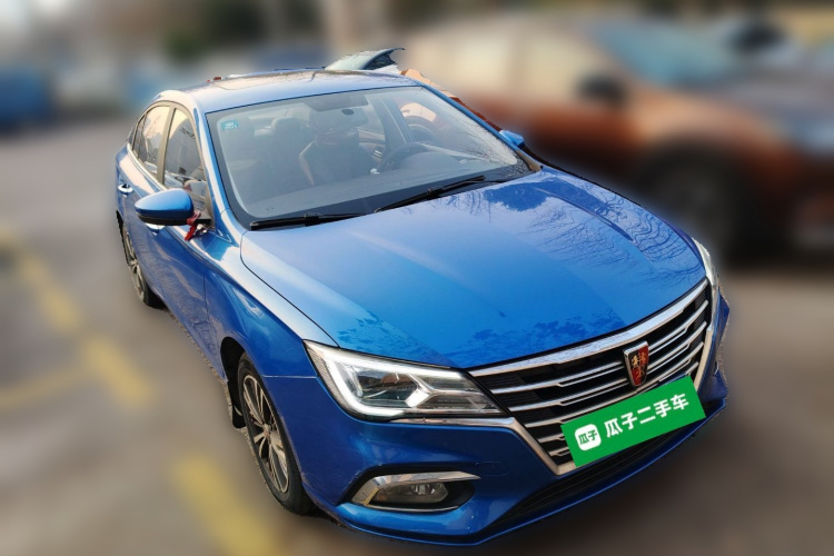 荣威i5 2019款 1.5L 手动4G互联朗豪版车身外观3