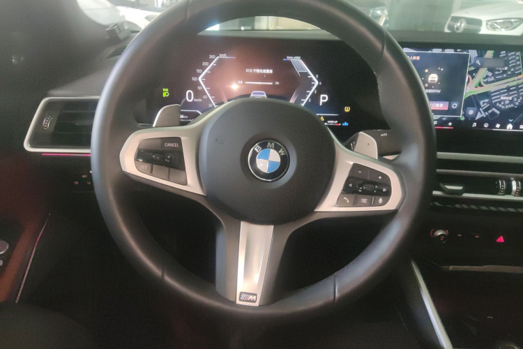 宝马3系 2024款 325i M运动曜夜套装局部细节13