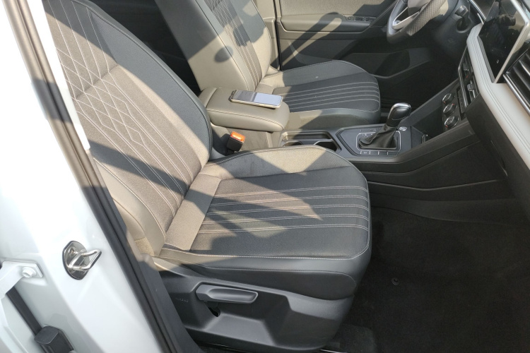 大众 途观L 2023款 330TSI 自动两驱舒享版局部细节41