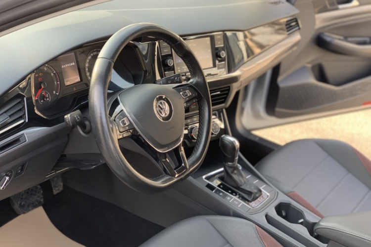 大众 宝来 2020款 1.5L 自动舒适型中控内饰7009