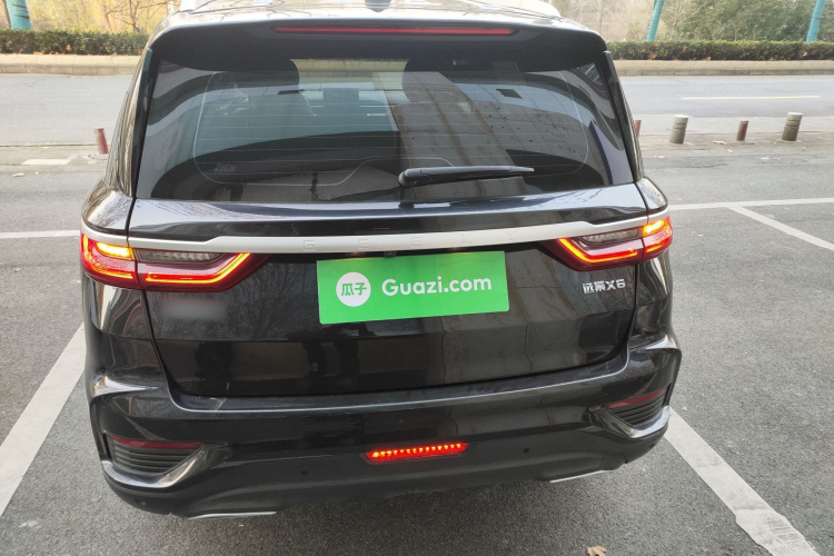 吉利汽车 远景X6 2020款 1.4T 手动尊贵型车身外观6