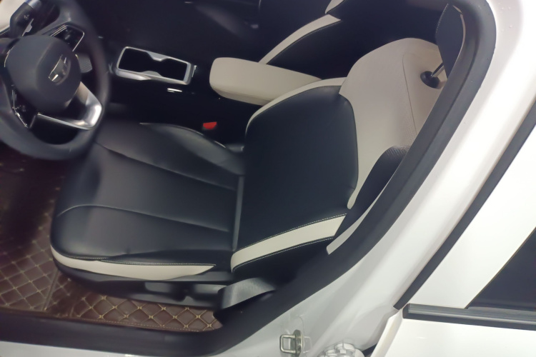 吉利几何E萤火虫 2024款 401km 星光中控内饰19