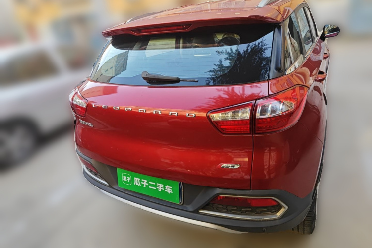 猎豹汽车 猎豹CS9 2017款 1.5L 手动风尚型车身外观6