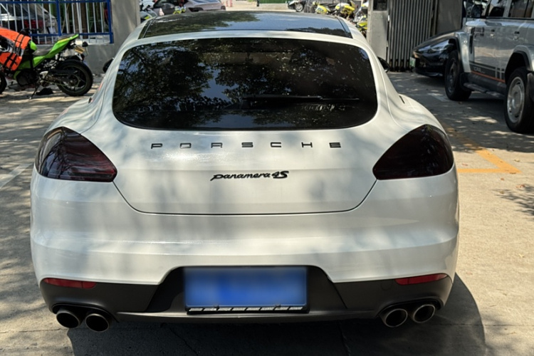 保时捷 2016款 Panamera 4 Executive Edition 3.0T车身外观6004