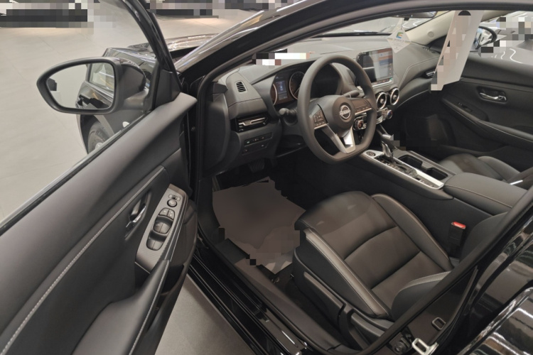 日产 轩逸 2025款 1.6L CVT真心版中控内饰20