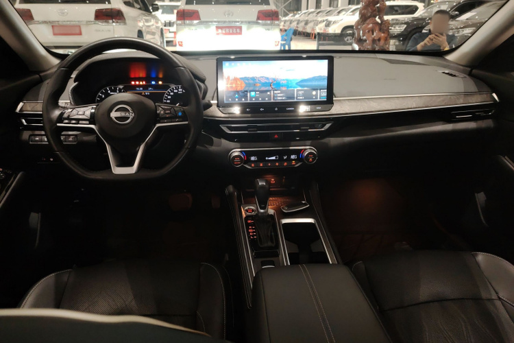 日产 天籁 2022款 2.0L XL-Upr 优享版中控内饰12