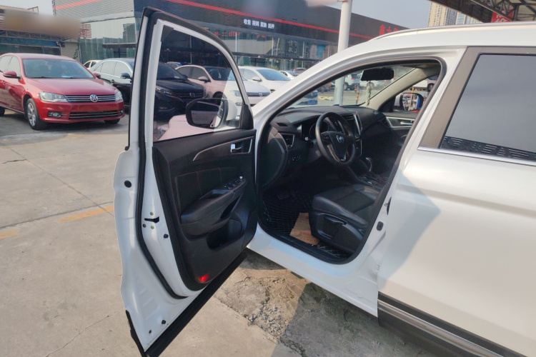 长安CS75 2016款 1.8T 自动精英型 国V中控内饰20