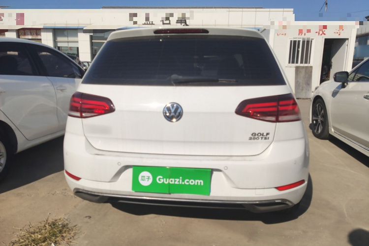 大众 高尔夫 2020款 挚爱版 280TSI DSG舒适型车身外观6