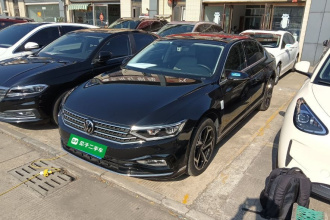 大众 迈腾 2023款 200万辆纪念版 330TSI DSG领先型