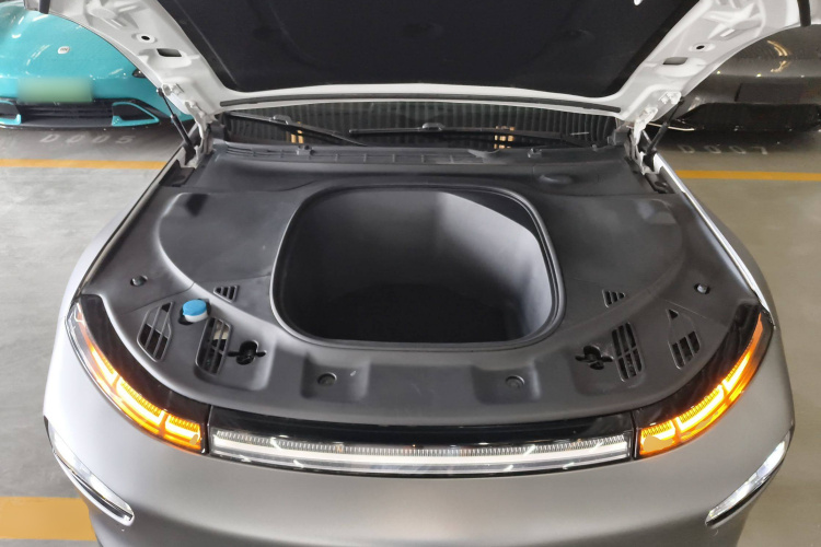 小鹏P7 2020款 670N局部细节24