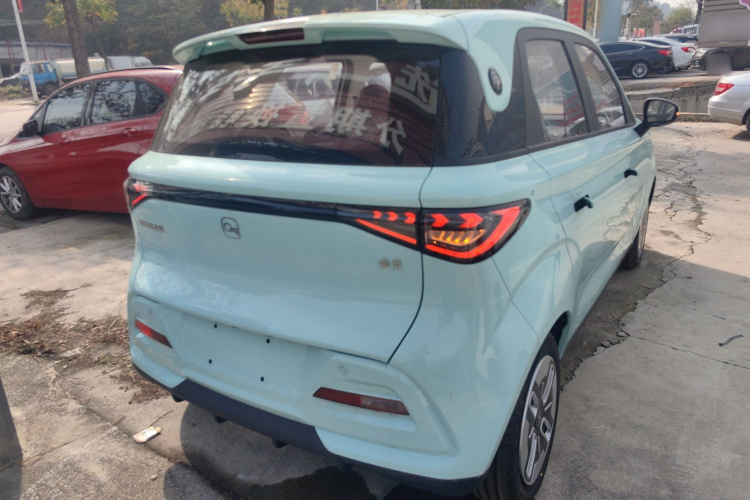 奇瑞 多米 2025款 305km 舒享型车身外观7