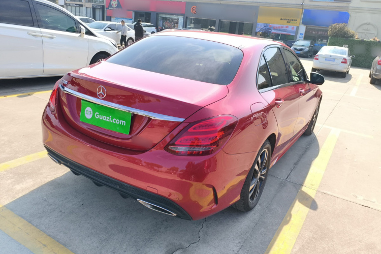 奔驰C级 2016款 C 200 运动版车身外观7