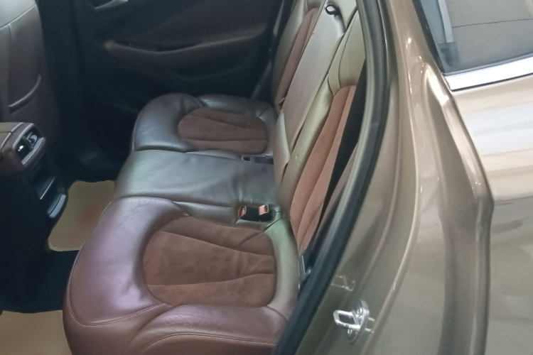 别克 昂科威 2016款 20T 四驱精英型中控内饰7004