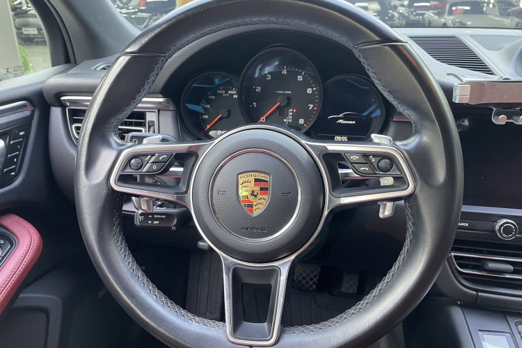 保时捷 2018款 Macan 2.0T中控内饰7002