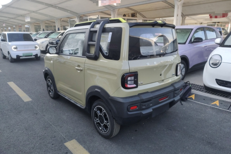 吉利银河 2025款 210km 熊猫骑士车身外观4