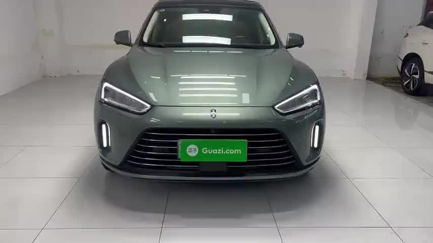 鸿蒙智行 问界M5 2022款 增程四驱性能版实拍1