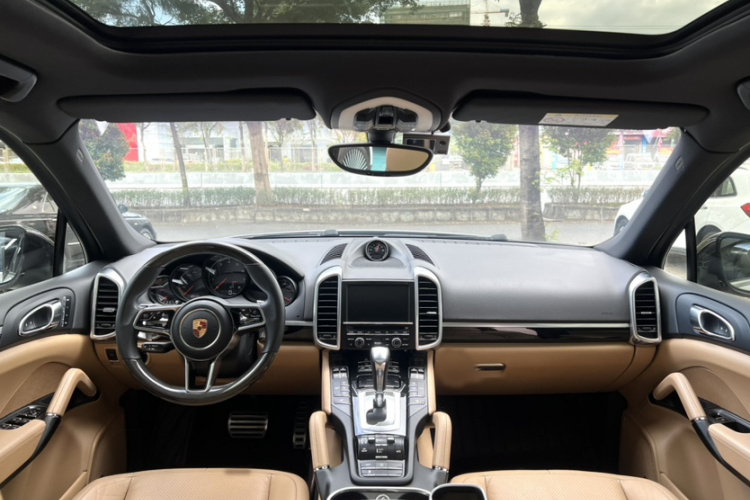 保时捷 2015款 Cayenne 3.0T车身外观6001