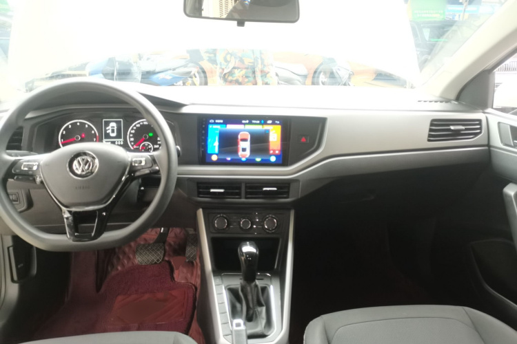大众 Polo 2019款 Plus 1.5L 自动全景乐享版中控内饰12