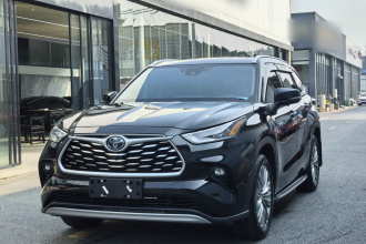 丰田 汉兰达 2023款 2.5L智能电混双擎四驱豪华版 7座