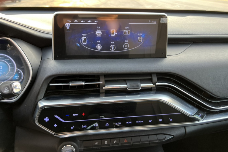 众泰T500 2018款 1.5T 自动智能互联尊贵型局部细节16