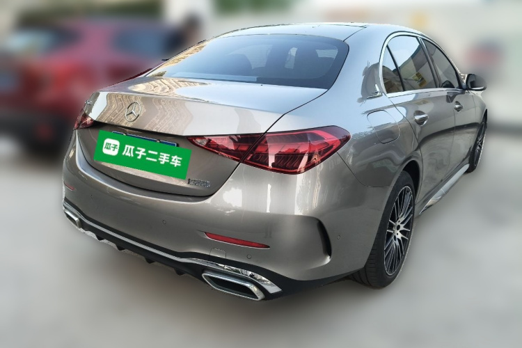 奔驰C级 2022款 改款 C 260 L 运动版车身外观7