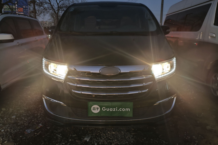 江淮瑞风 瑞风M3 2023款 PLUS 1.8L 9座智联版车身外观2