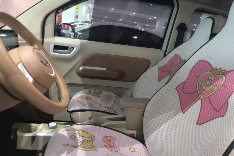 五菱汽车 宏光MINIEV 2024款 第三代 215km 进阶版中控内饰19