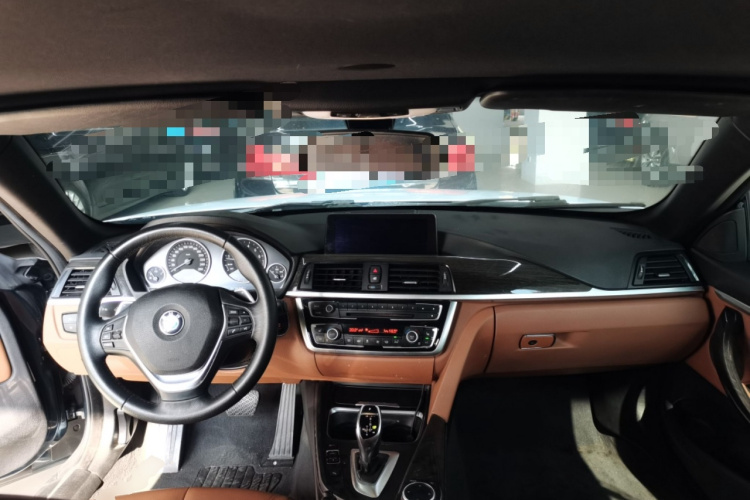 宝马4系 2014款 428i xDrive 敞篷设计套装型中控内饰12